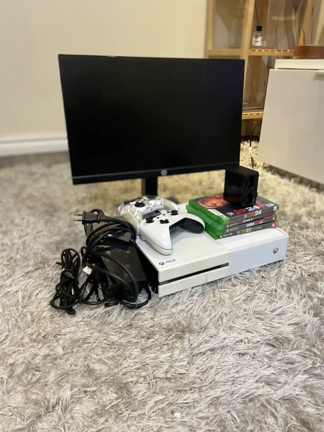 Xbox One  Bundle with Two Controllers and some games