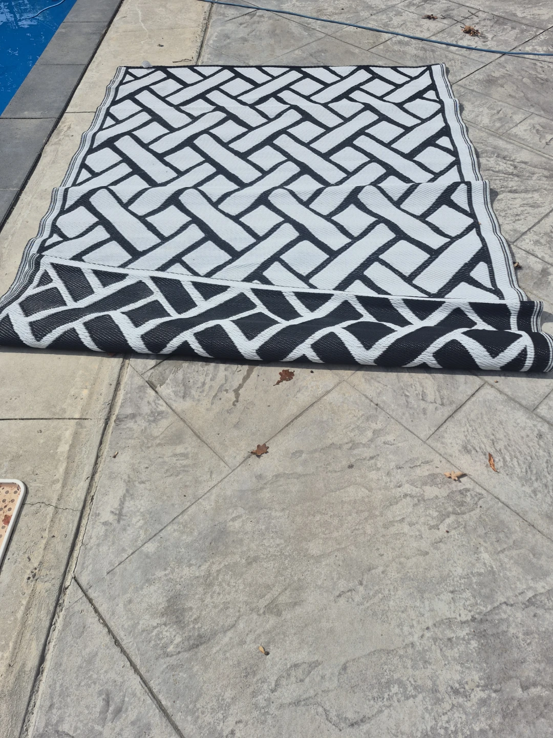 Outdoor Patio Area Rug - photo 2