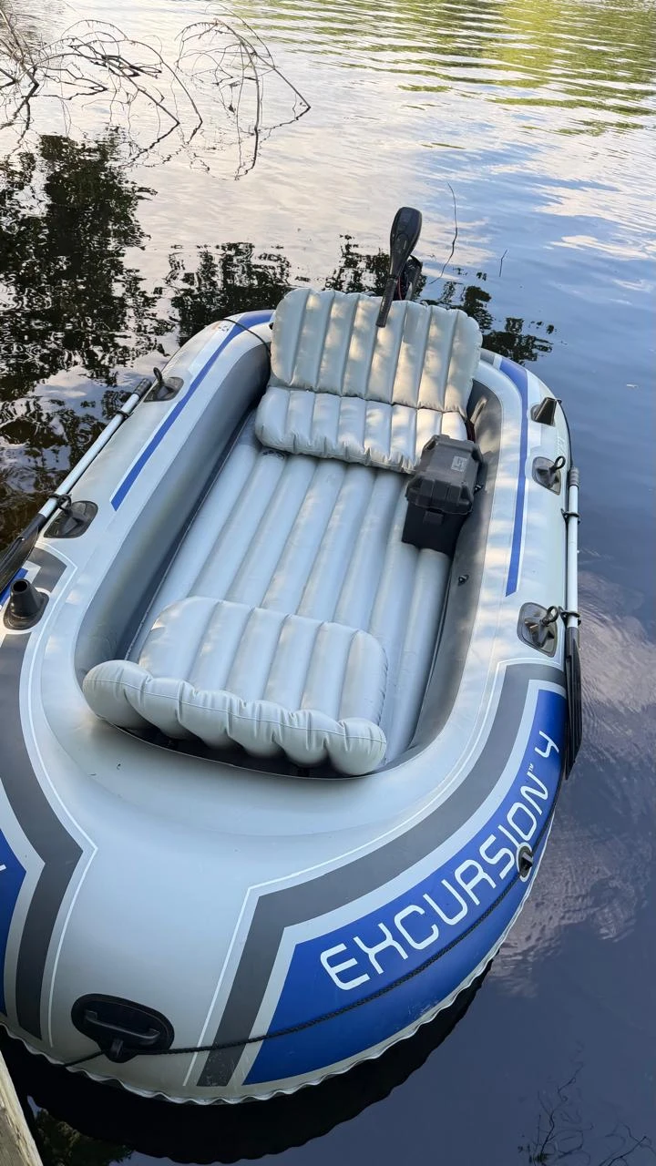 Intex Excursion 4 Inflatable Boat - photo 3