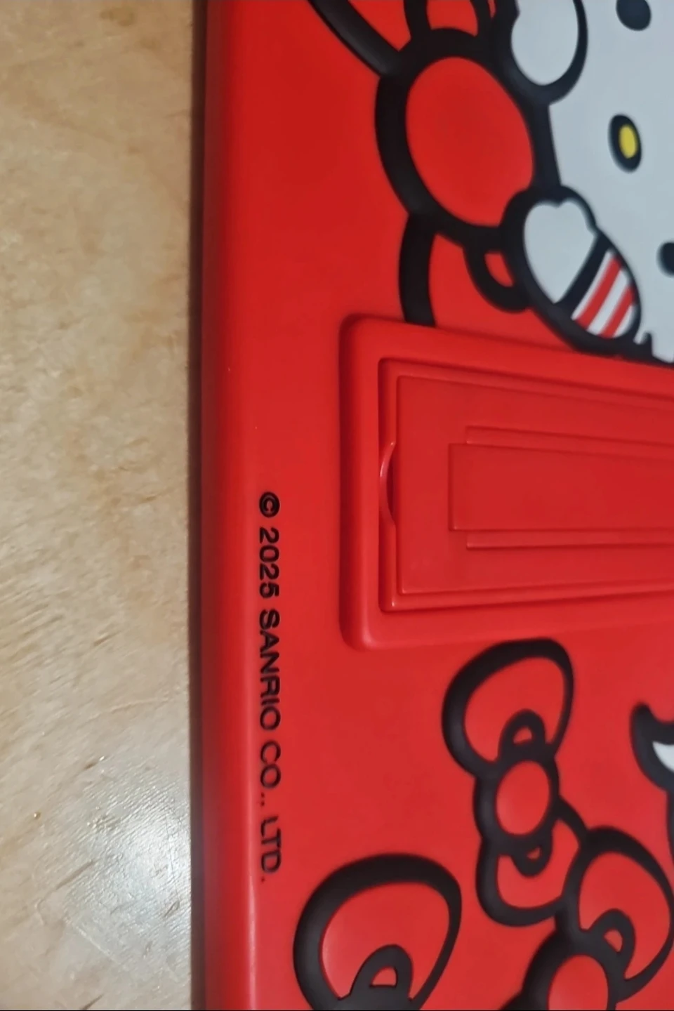 Sanrio Hello Kitty Red Tablet Case - photo 3