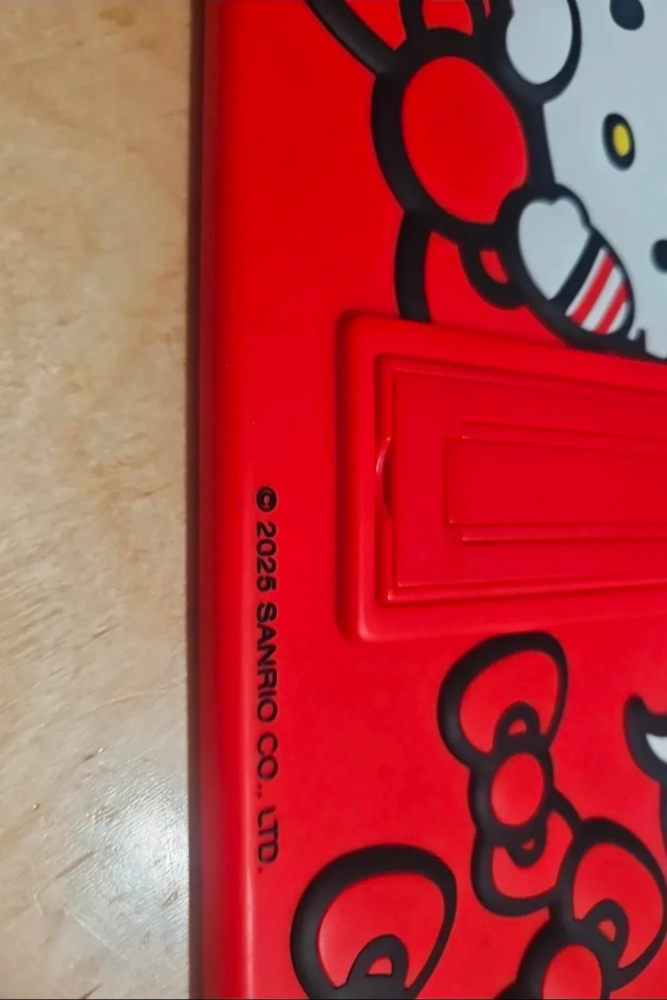 Sanrio Hello Kitty Red Tablet Case - photo 3