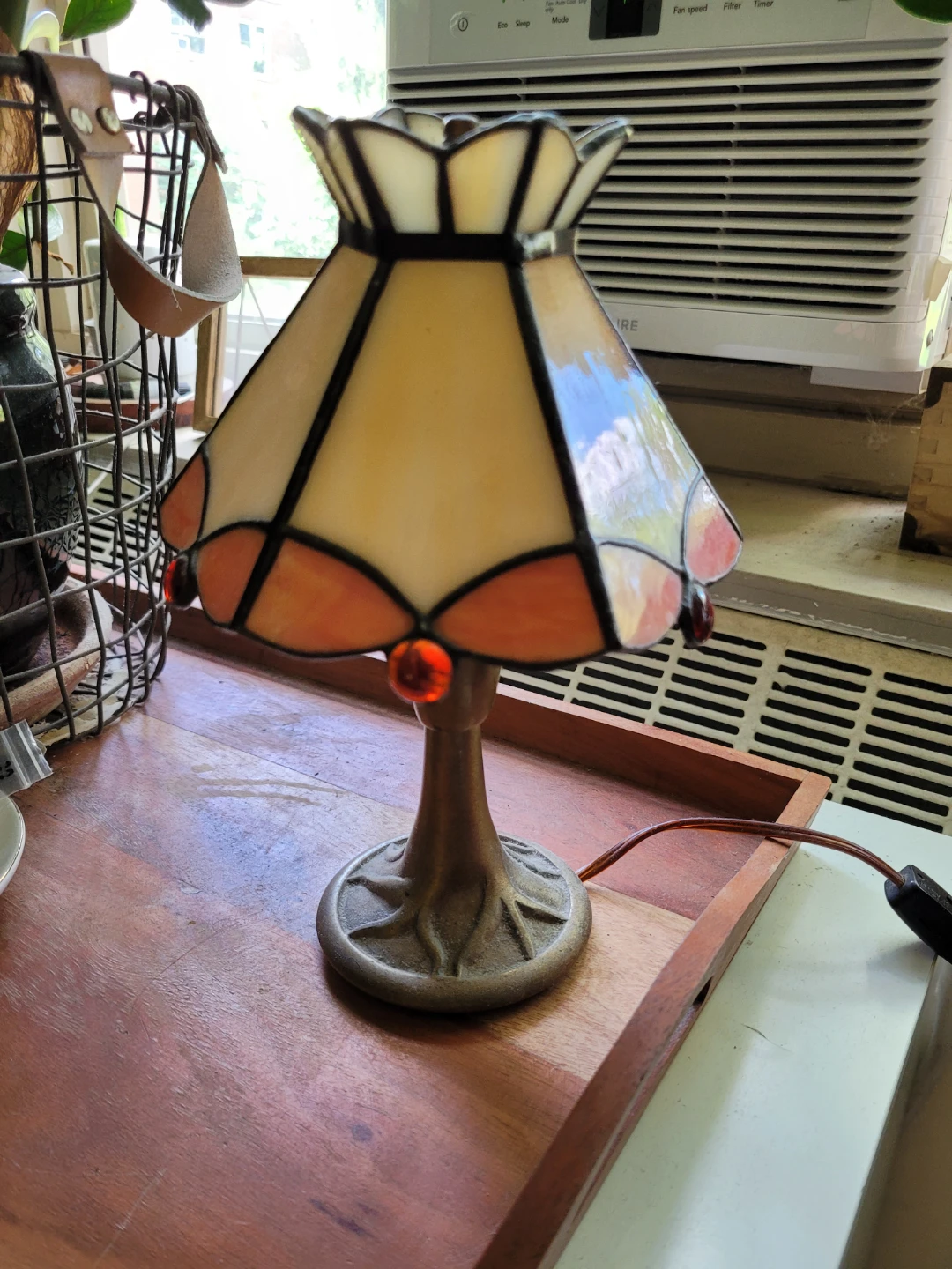 Vintage Stained Glass Accent Lamp - photo 3