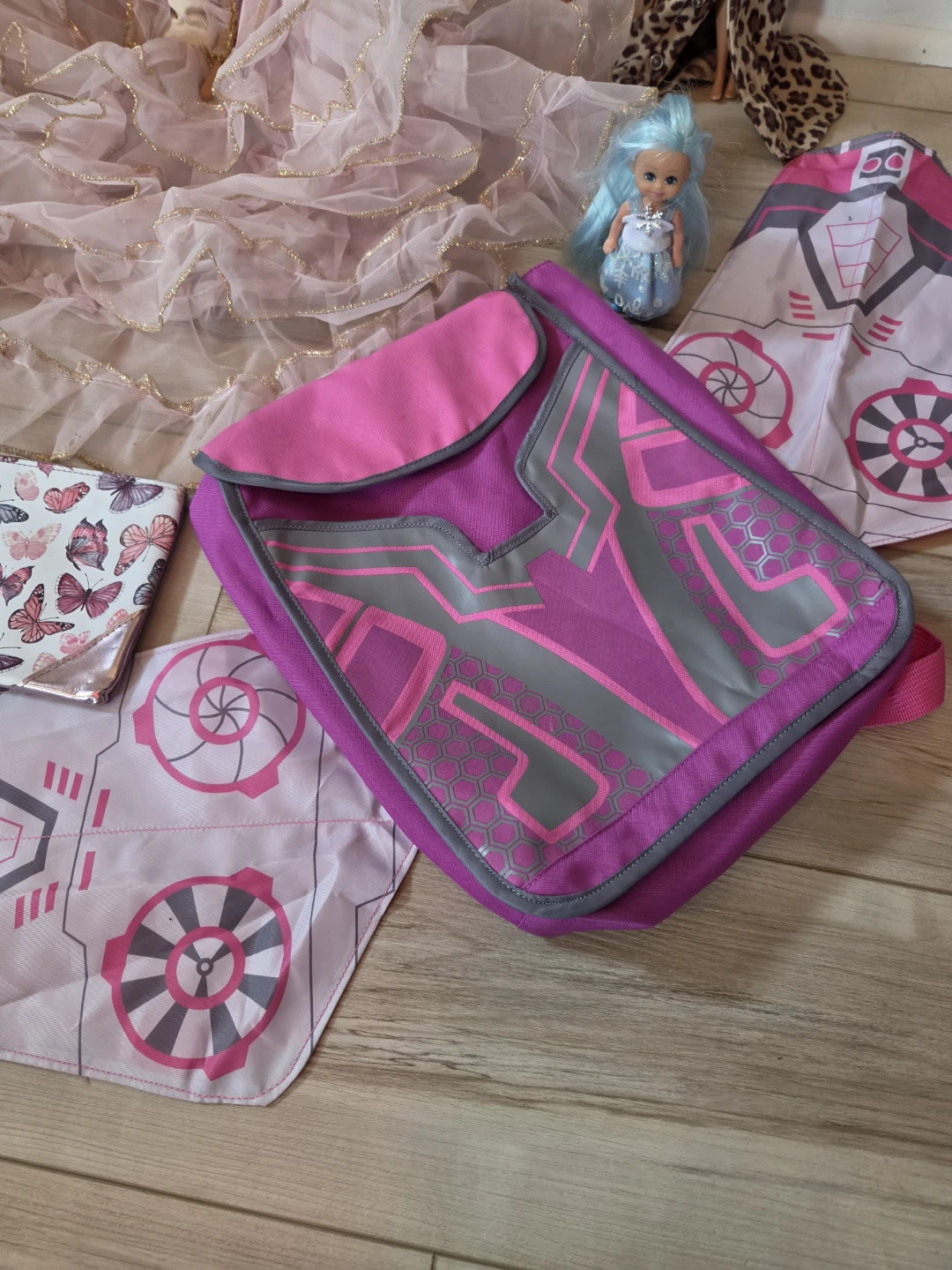 Toy Bundle Dolls, Plush, & Bags - photo 4