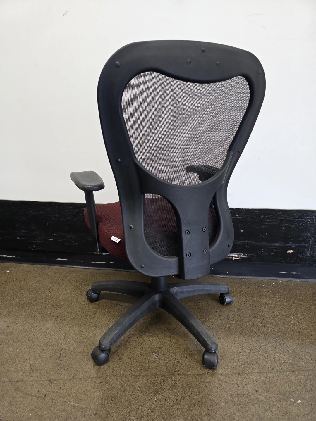 Mesh back office chair- Tempur - photo 2