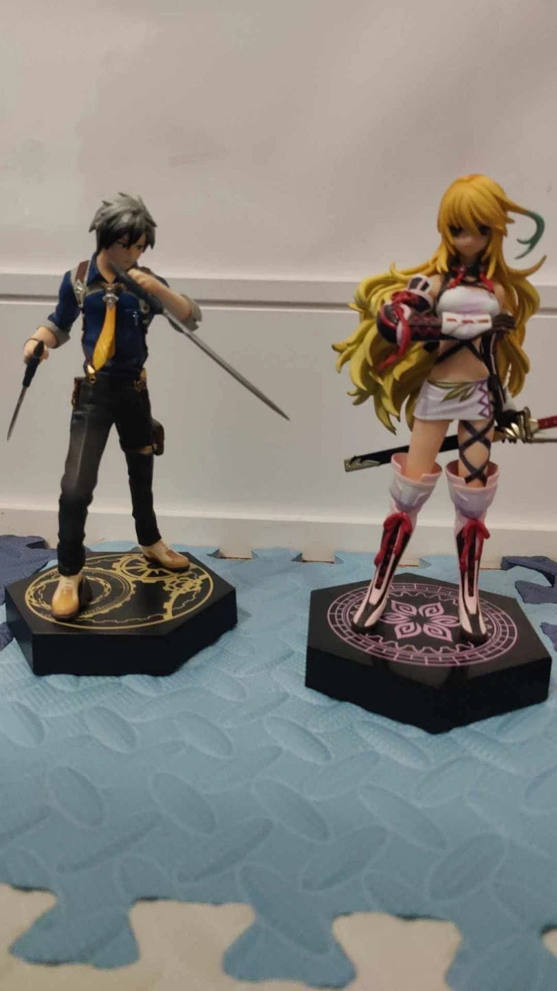 Tales of Xillia 1+2 Collector's Edition Statues - photo 3