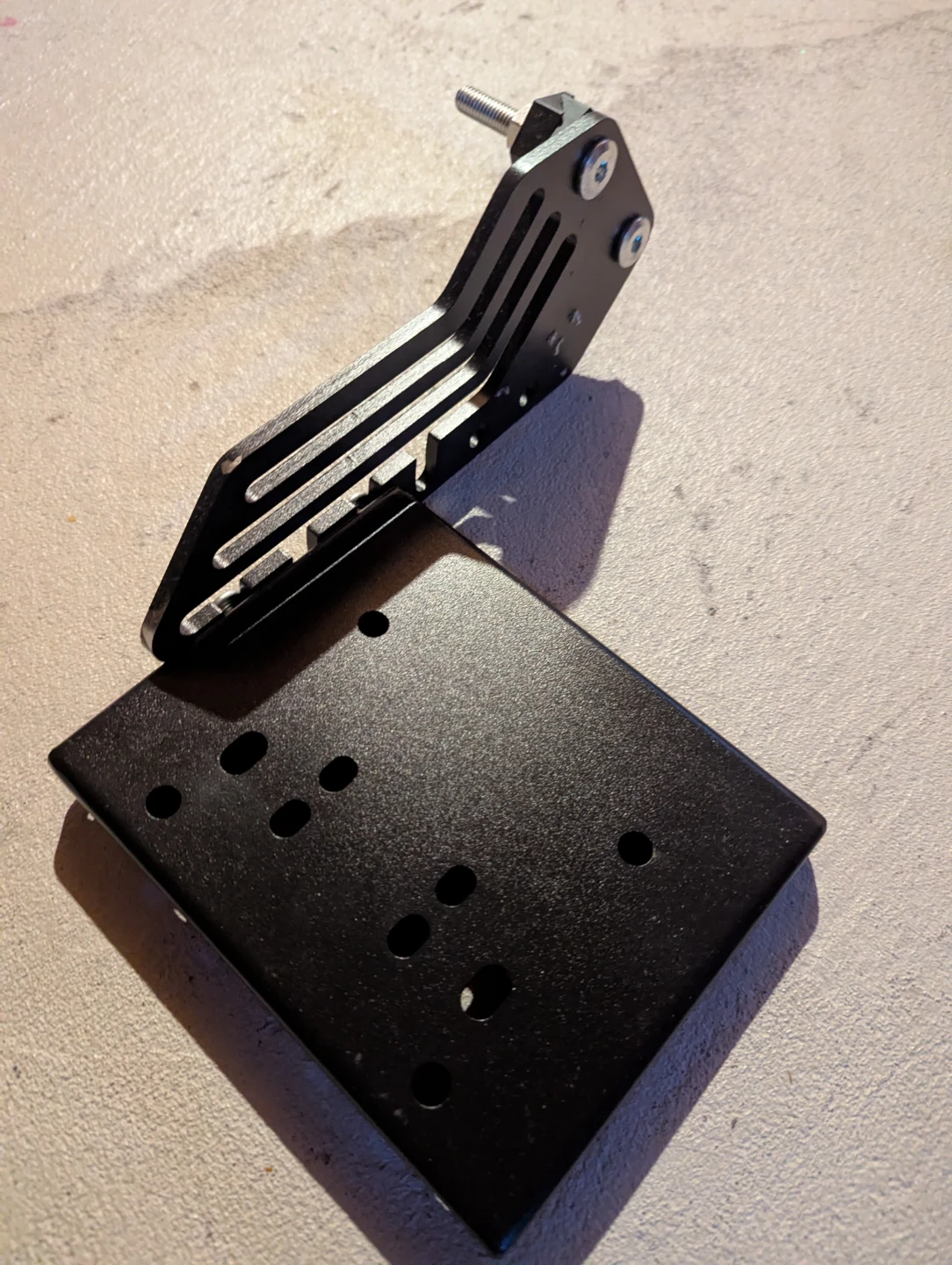 LIKEEM Racing Wheel Stand Assembly Guide - photo 4