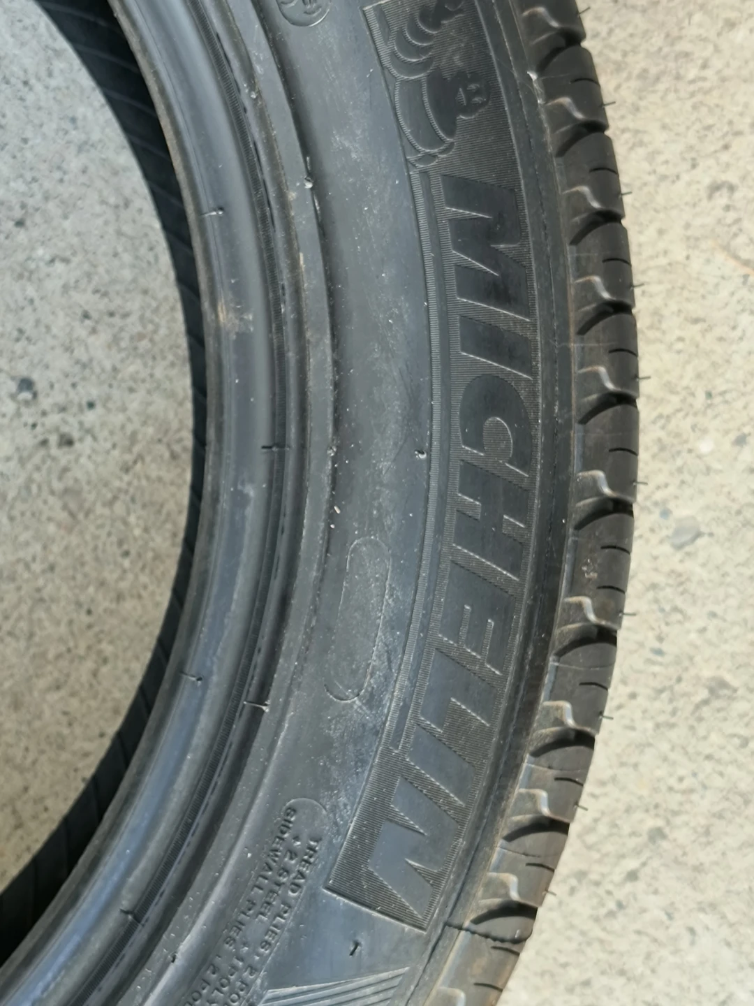 Michelin Radial Tubeless M+S Tire 235/55 R 19 101H - photo 5