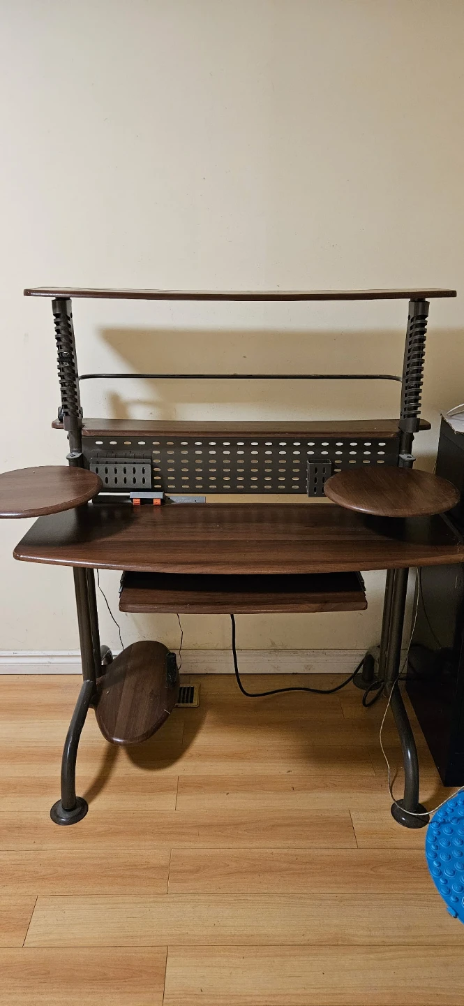 Wooden Computer Desk with Keyboard Tray