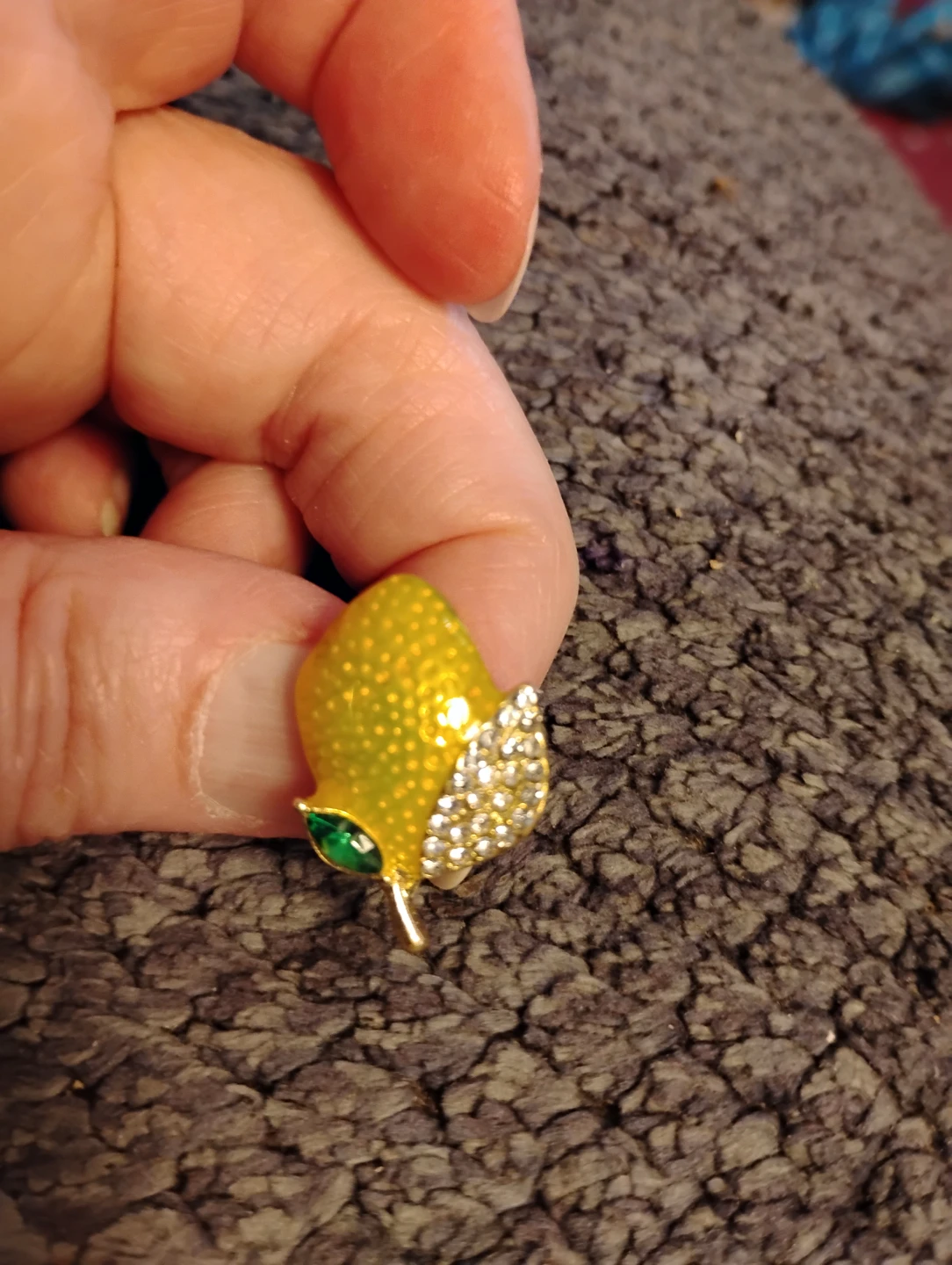 Lemon Brooch Pin with Rhinestones - photo 2