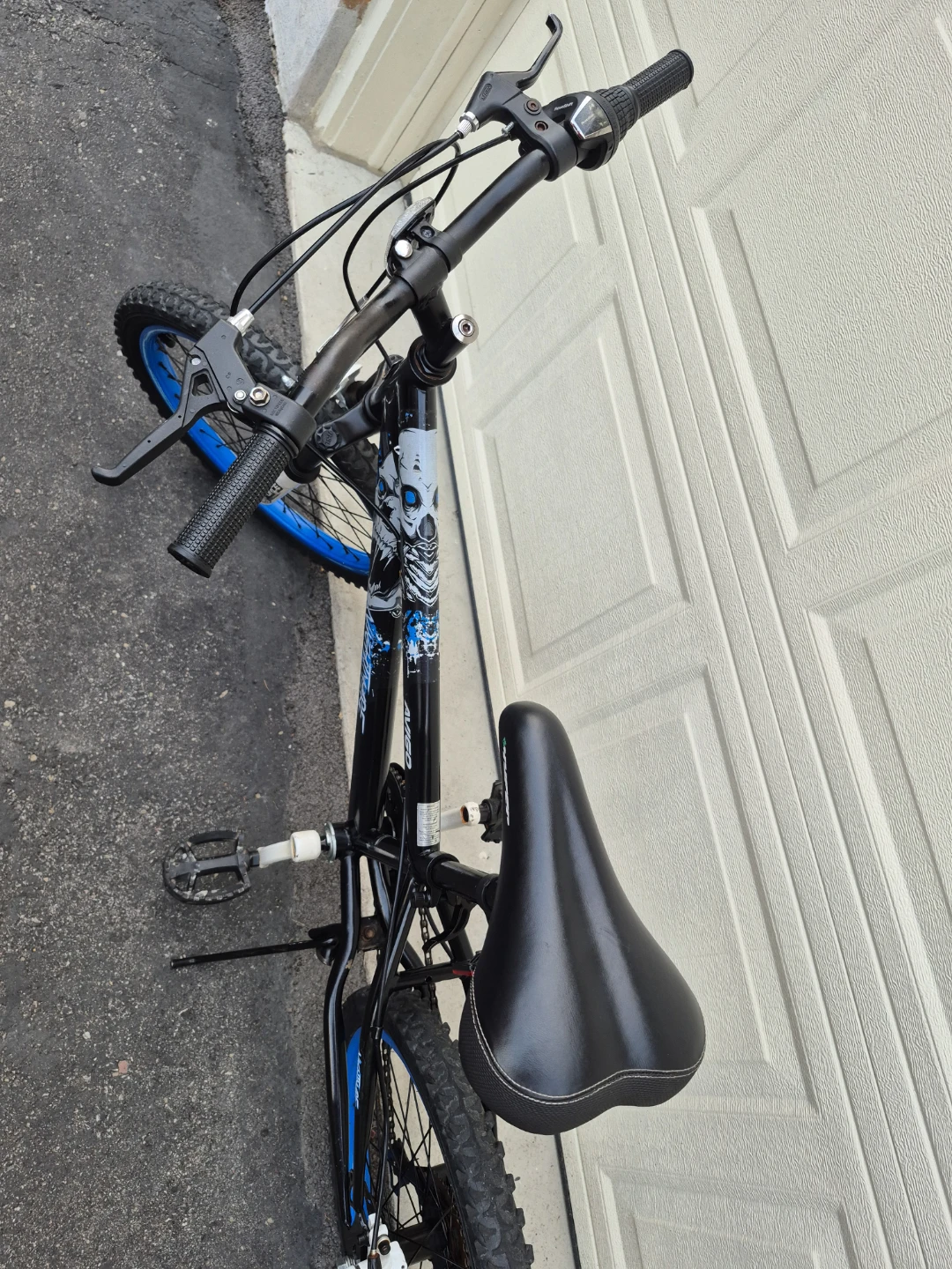 Amazing Quality Black and Blue Kids Bike - photo 4