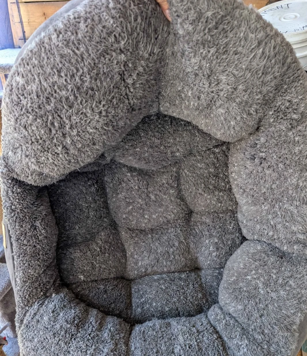 Grey Plush Pet Bed - photo 3