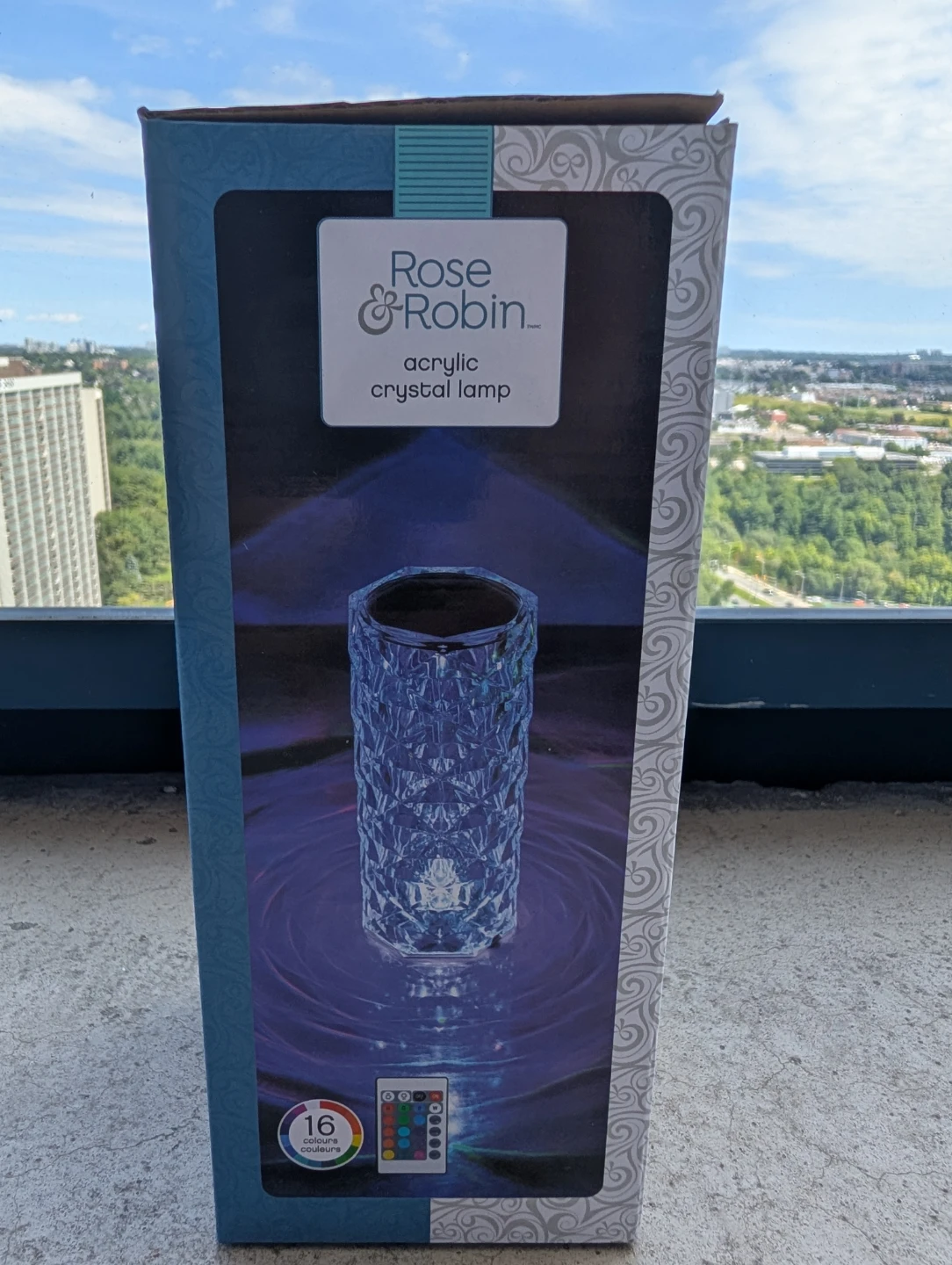 Rose & Robin Acrylic Crystal Lamp with Remote (Brand new)