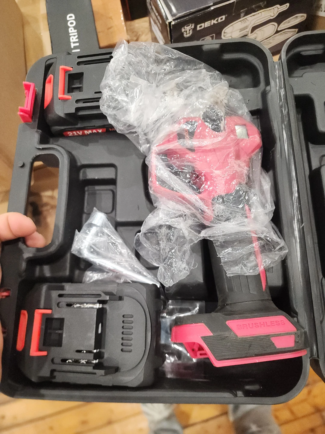 DEKO Brushless Impact Wrench Kit - photo 2