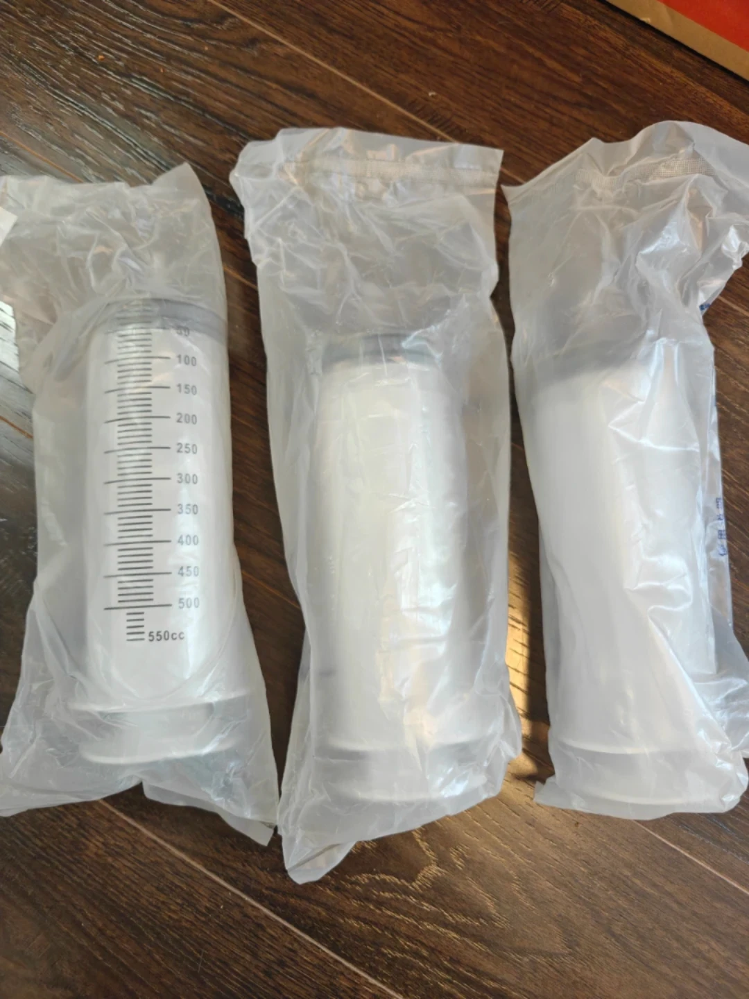 Three 550ml Giant Syringe Set