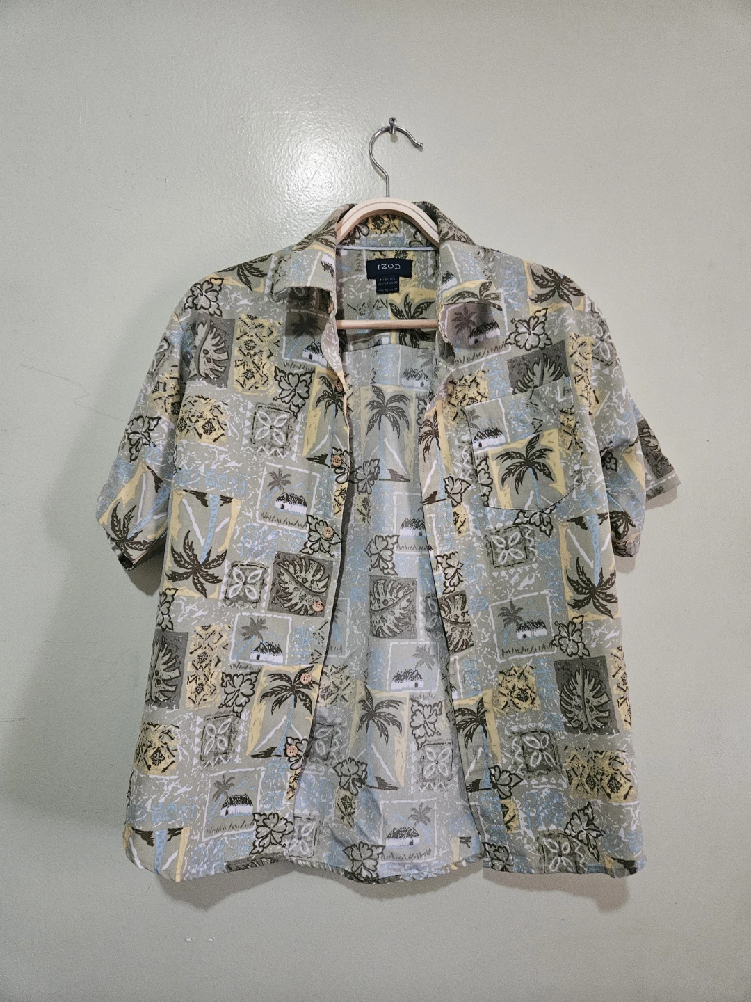 Collared Green Hawaiian Short-Sleeved Button Up Shirt - photo 2