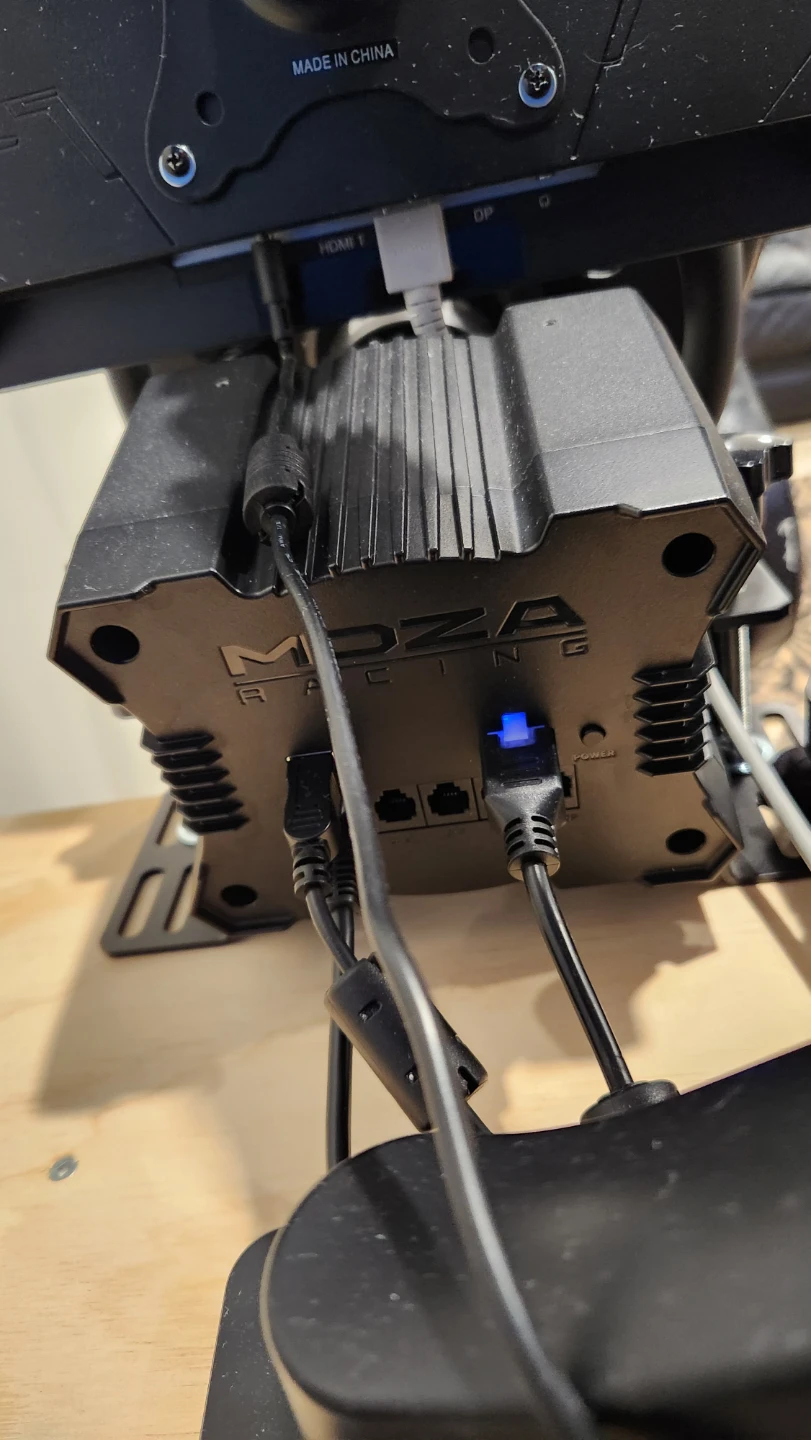 MOZA R9 V3 Direct Drive Wheelbase - photo 4