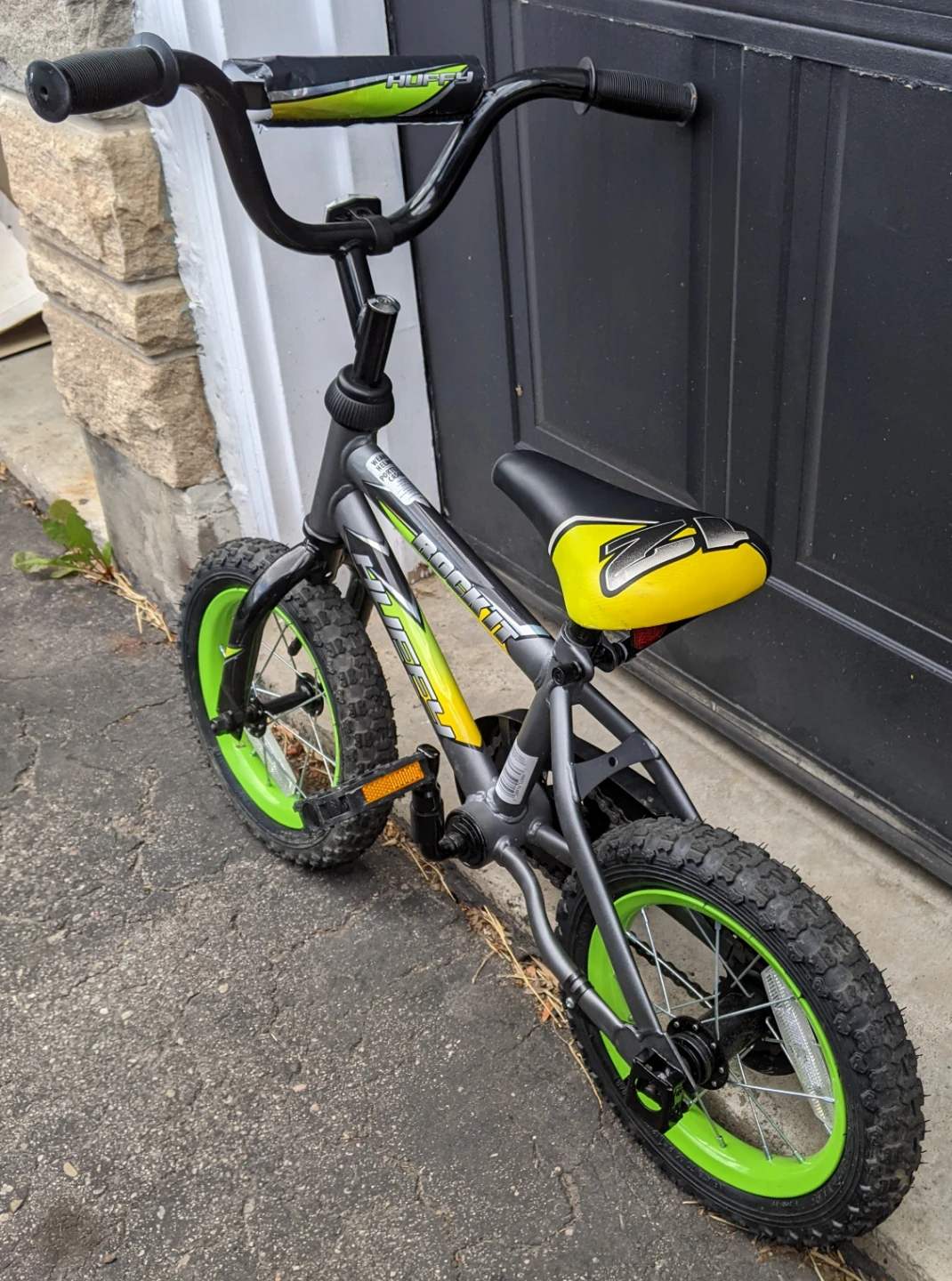 Huffy Rock It 12" Kids Bike - photo 4