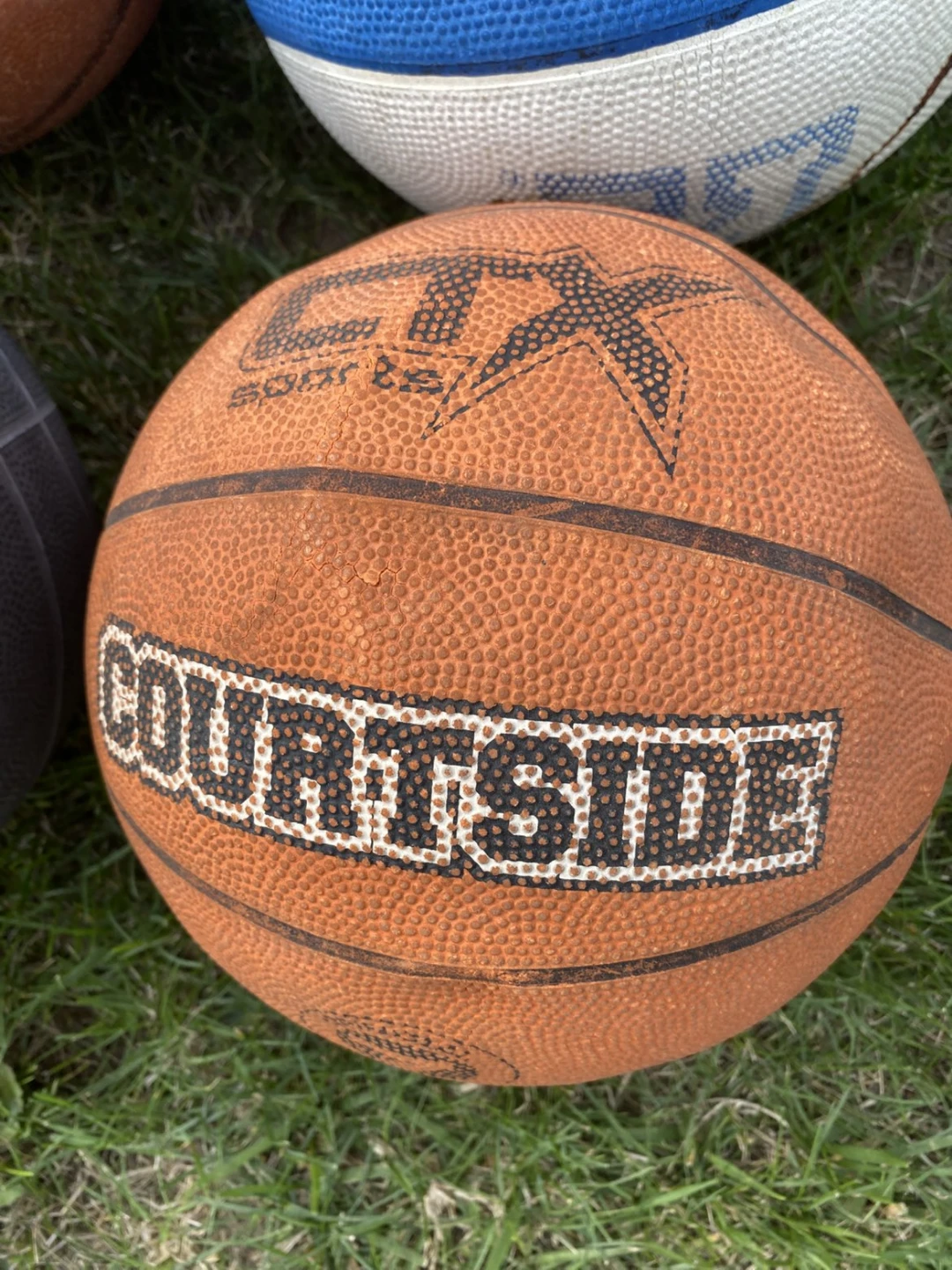 Lot of 7 Basketballs - photo 4