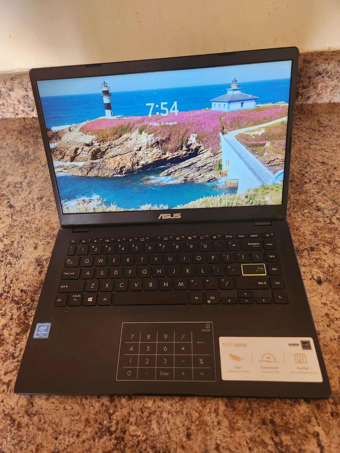 ASUS Laptop - photo 2