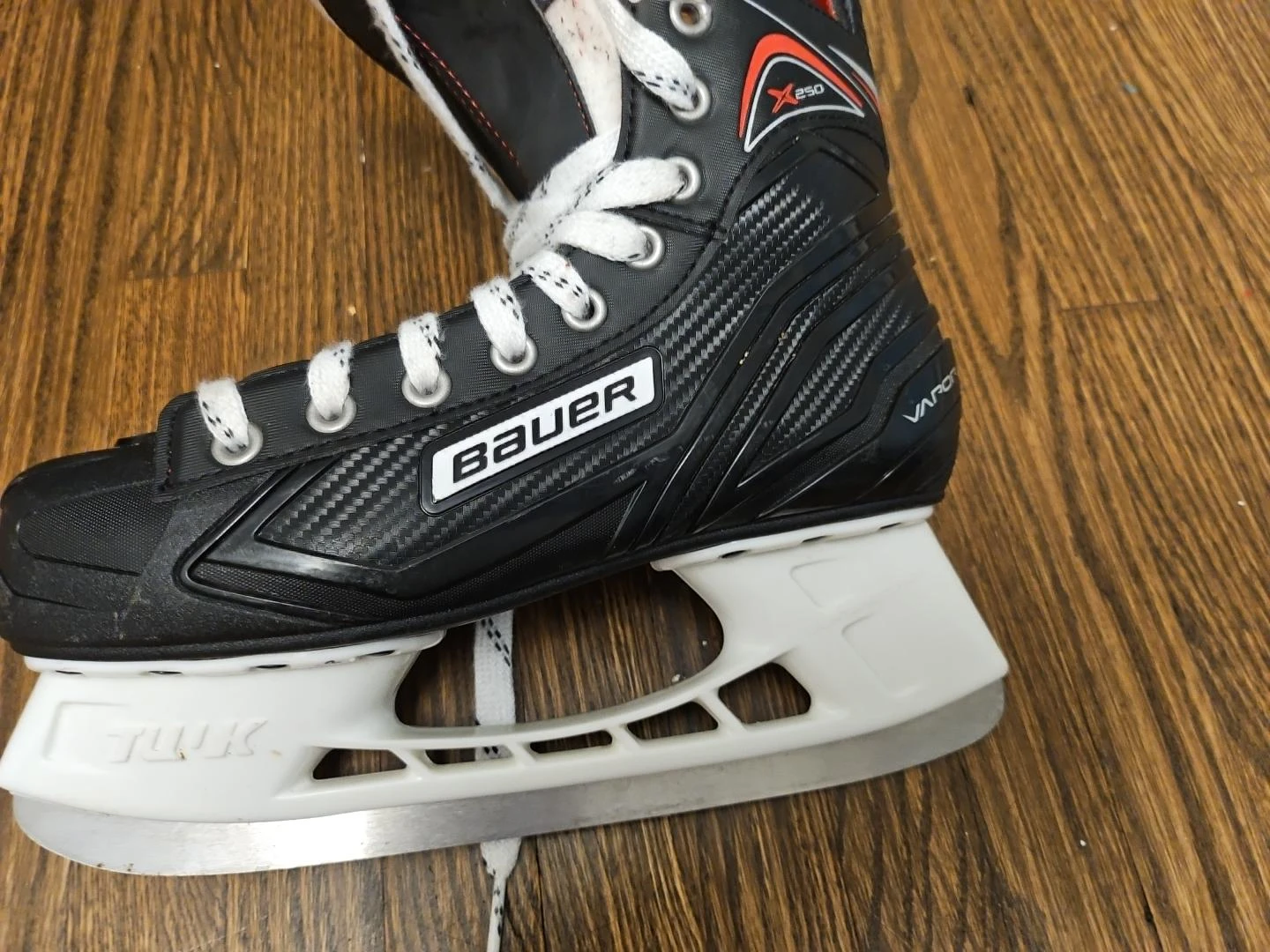Bauer VAPOR X250 Hockey Skates - photo 2