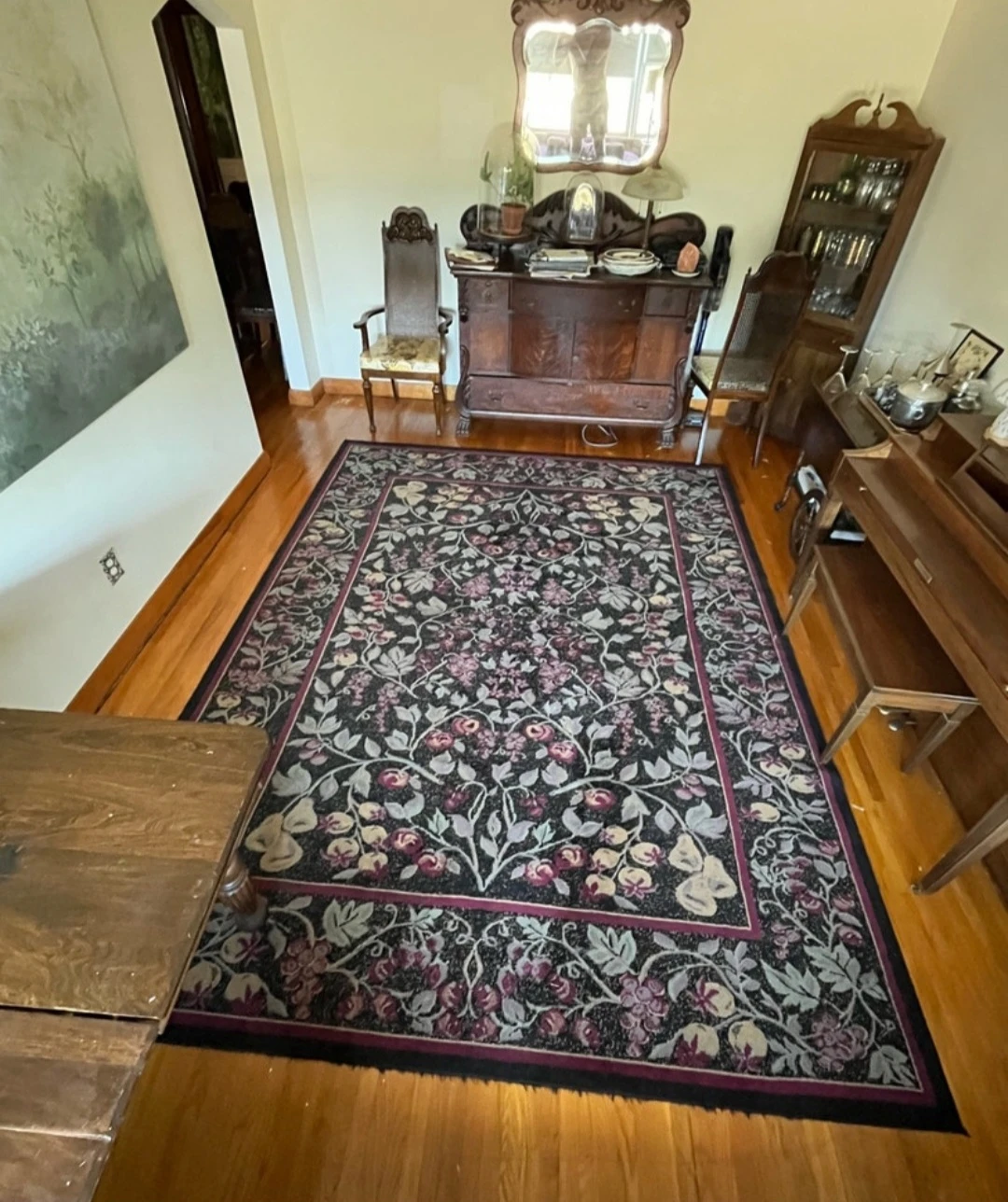 Large Black Floral Area Rug.  8ft  x 10.5 ft. Carpet.rugs