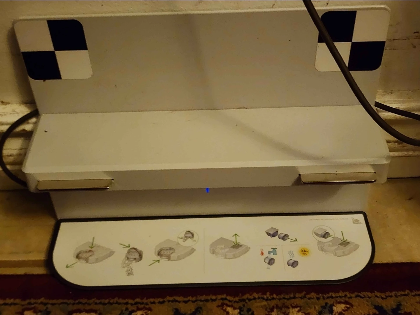 Dyson 360 Vis Nav Robot  Vacuum Needs Repair - photo 5