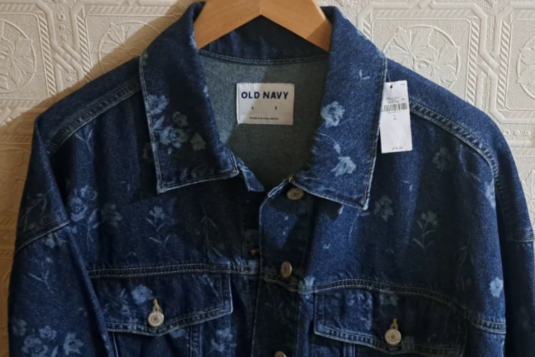 Old Navy Ladies Blue Floral Denim Jacket, 100% Heavy Cotton! - photo 2