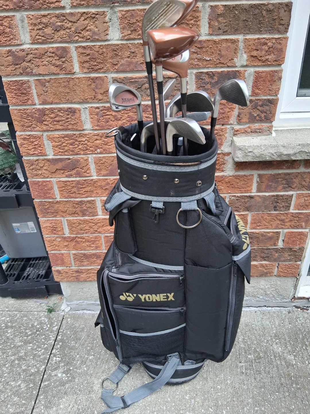 Golf clubs