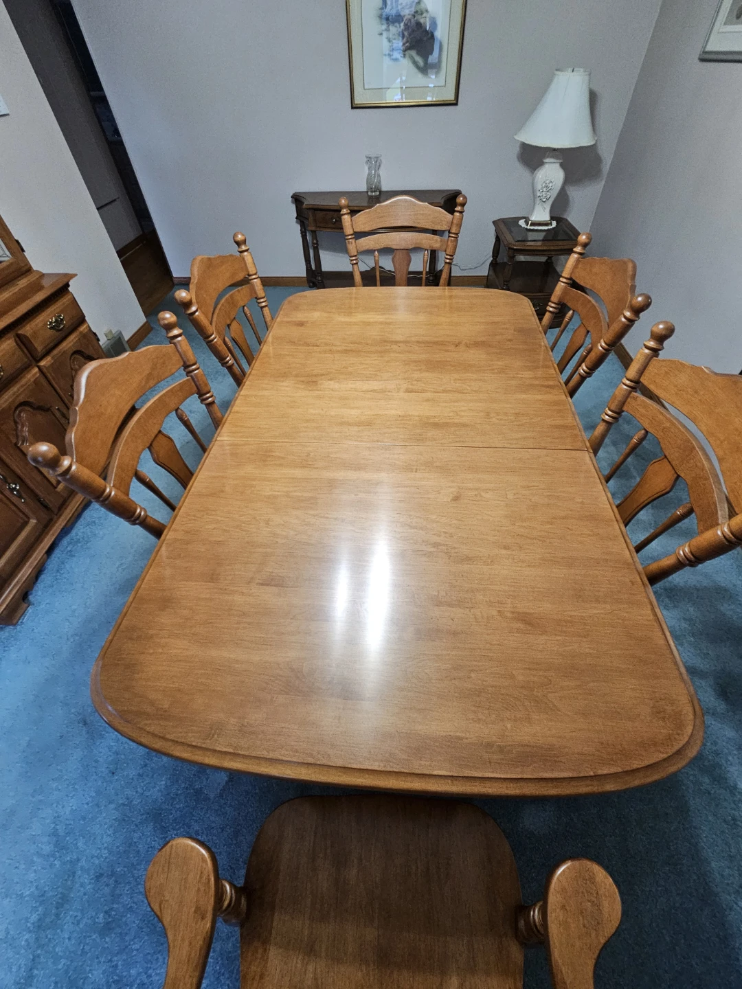 Wood table and chairs - photo 2