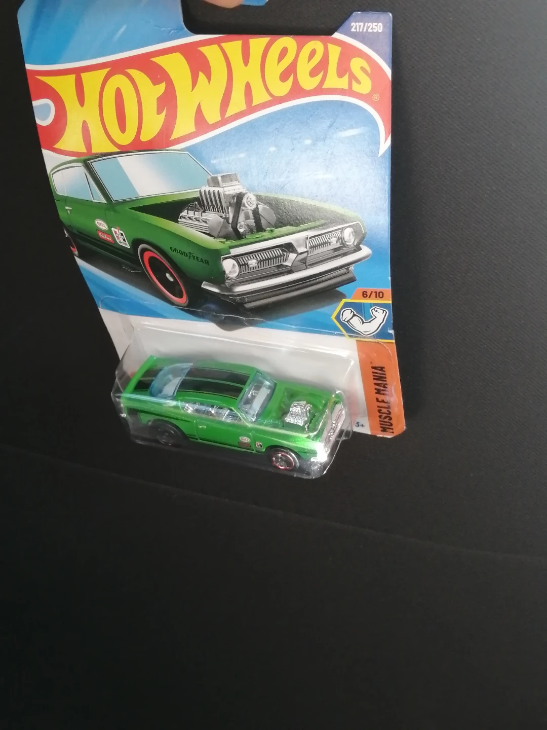 Hot Wheels Muscle Mania Green Car