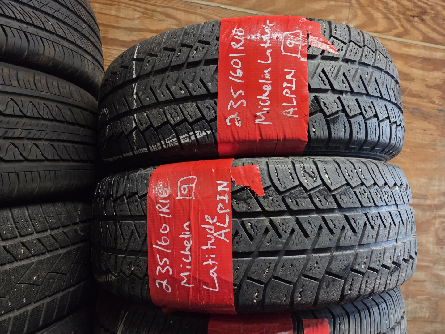 Michelin Latitude Alpin 235/60R18 Tires
