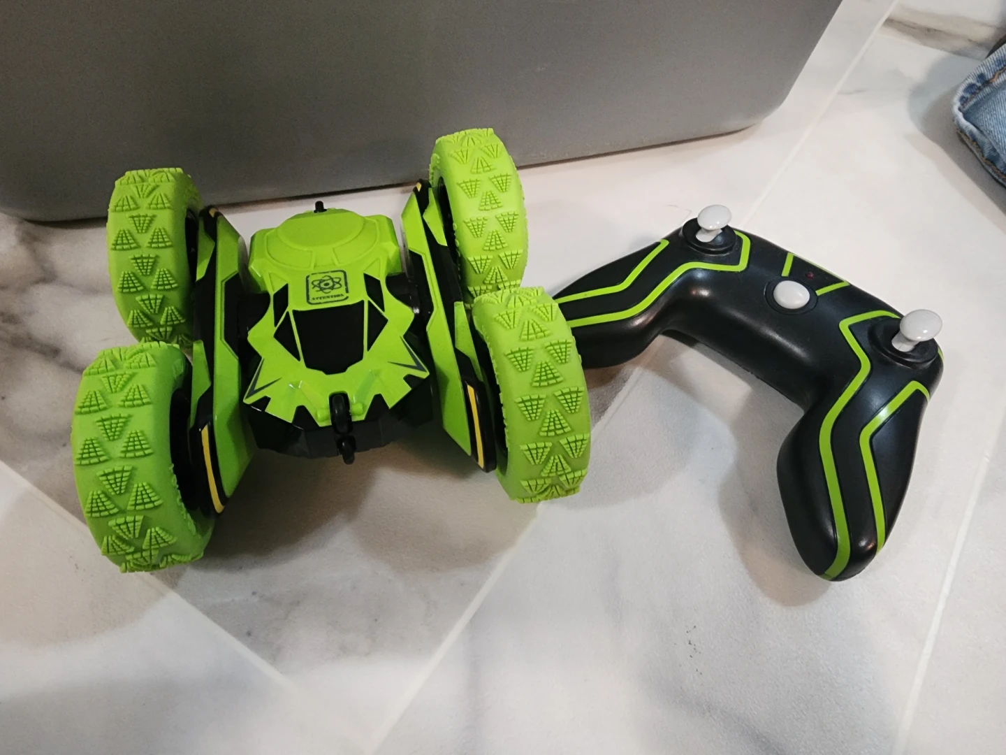 Remote Control Stunt Car