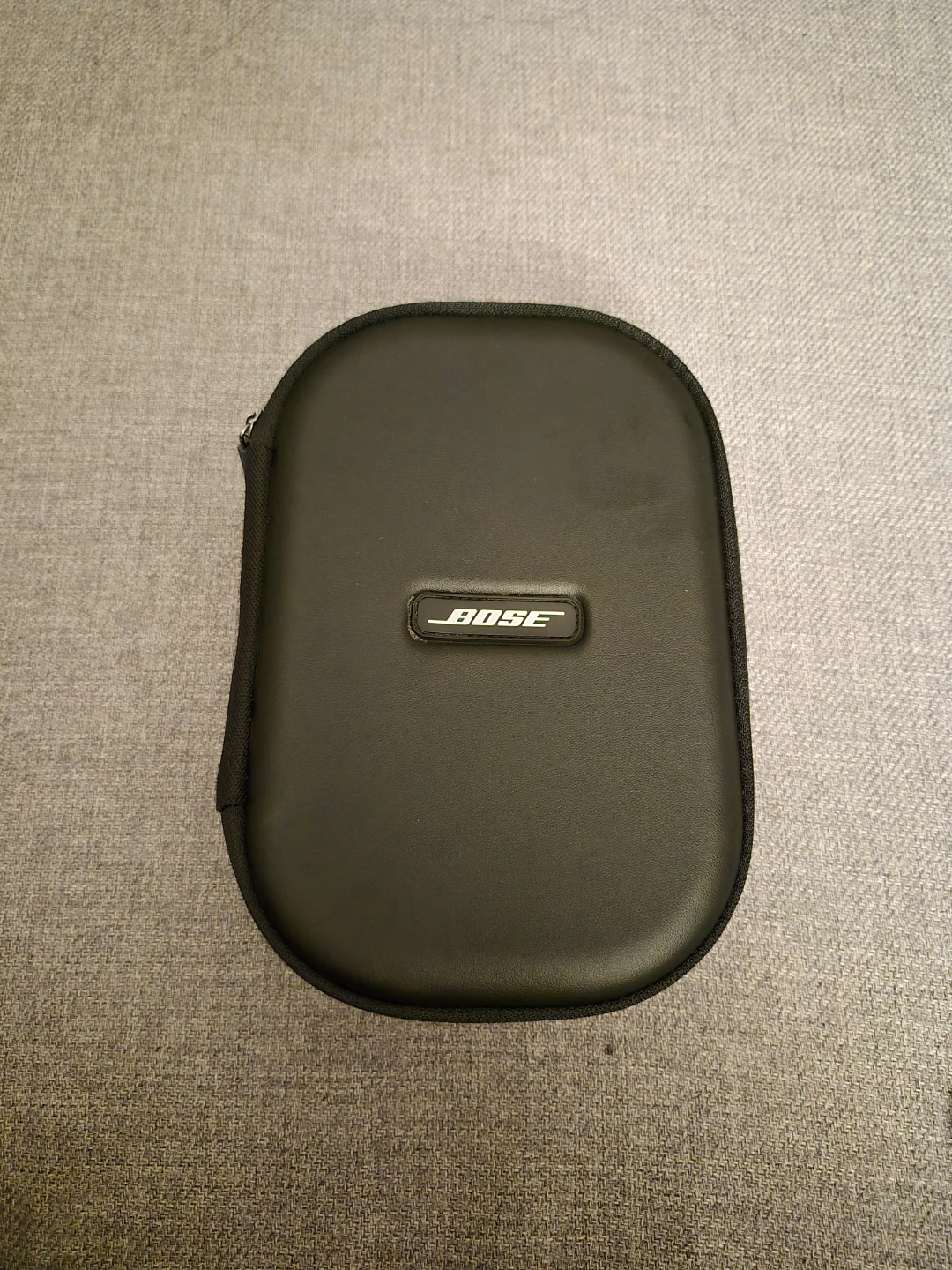 Bose Headphone Carrying Case with Adapters