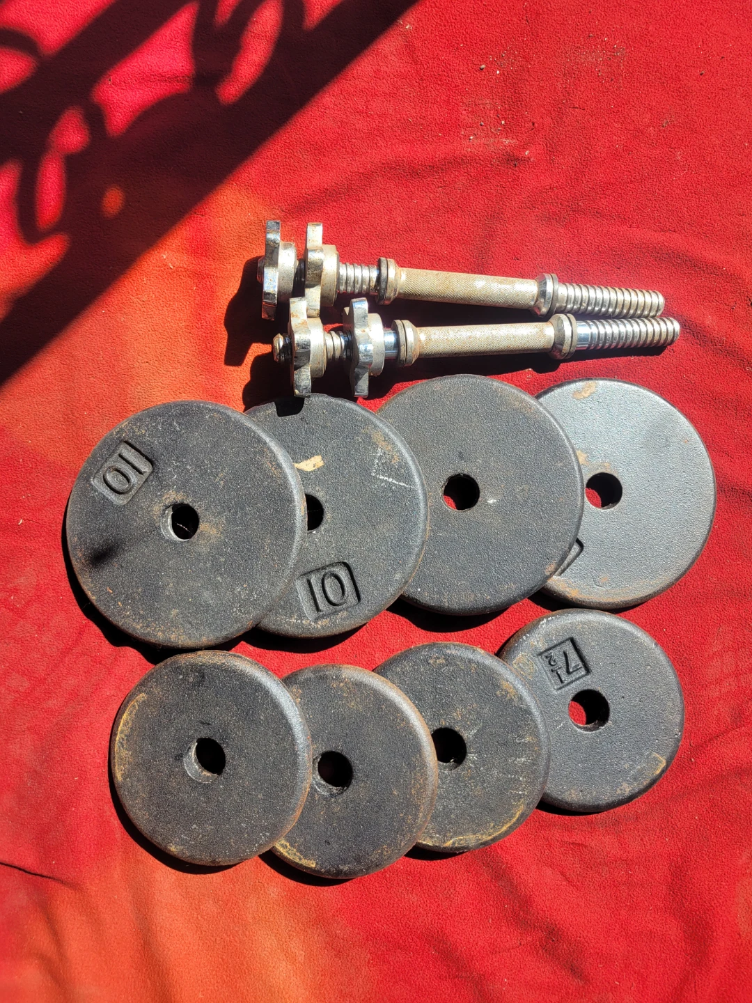 1" HOLE  70LBs WITH DUMBBELL HANDLES.  4-10s  4-7.5s - photo 2