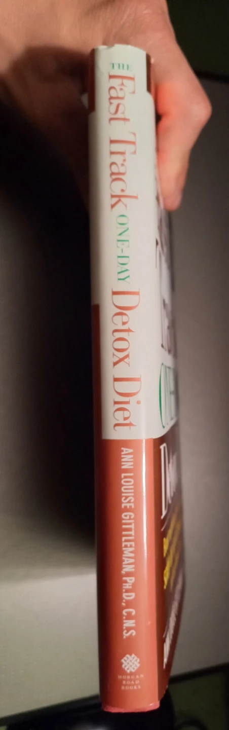 The Fast Track One-Day Detox Diet Book (Hardcover) - photo 2