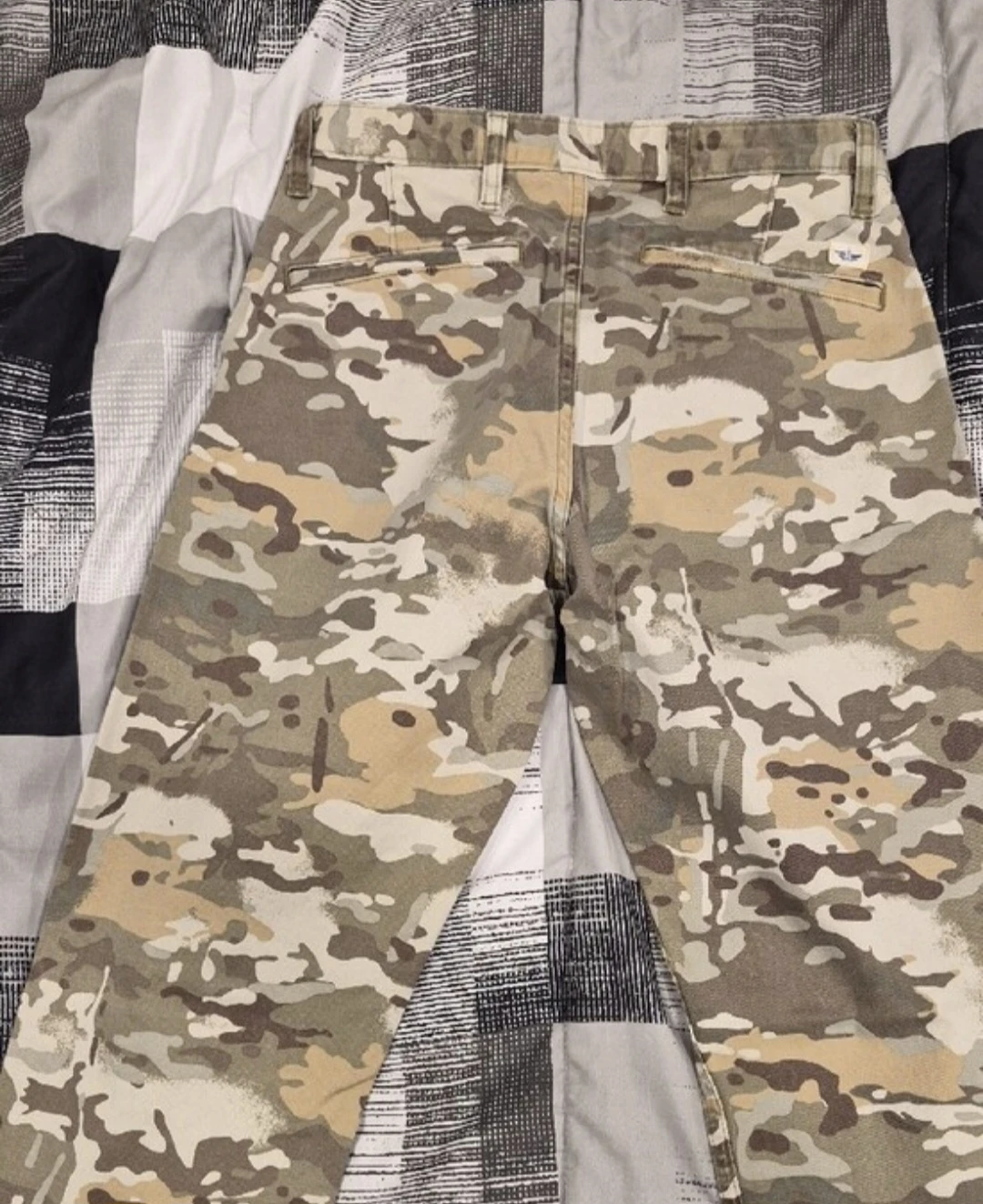Dockers Alpha Khaki Camo Pants - photo 2