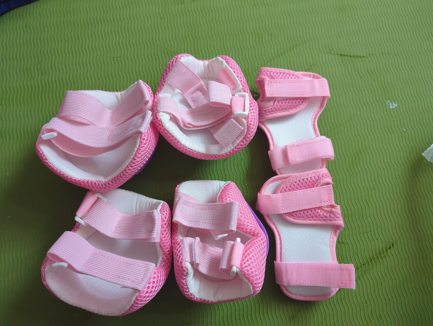 Brand New!! Kids Protective Gear Set - Pink & Purple - photo 2