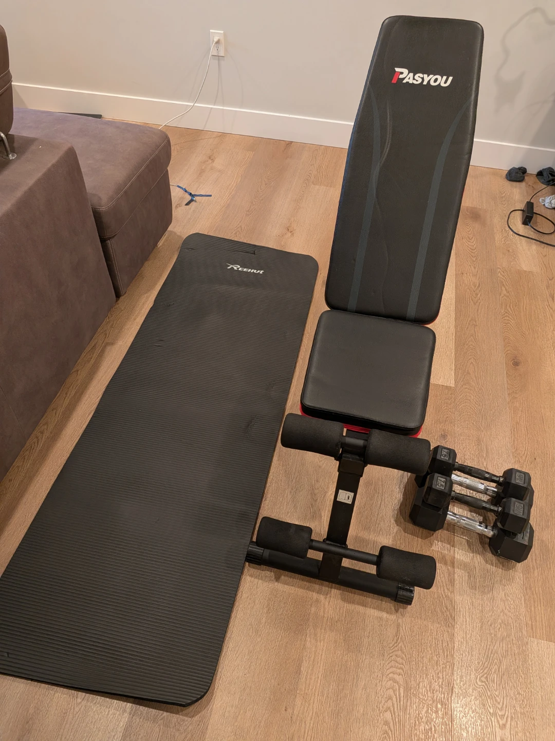 PASYOU Adjustable Weight Bench with Dumbbells and Mat - photo 3