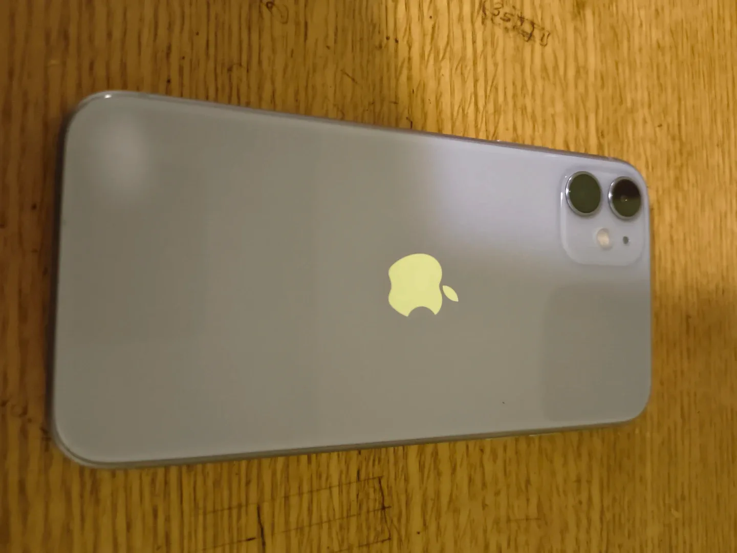 Apple iPhone 11