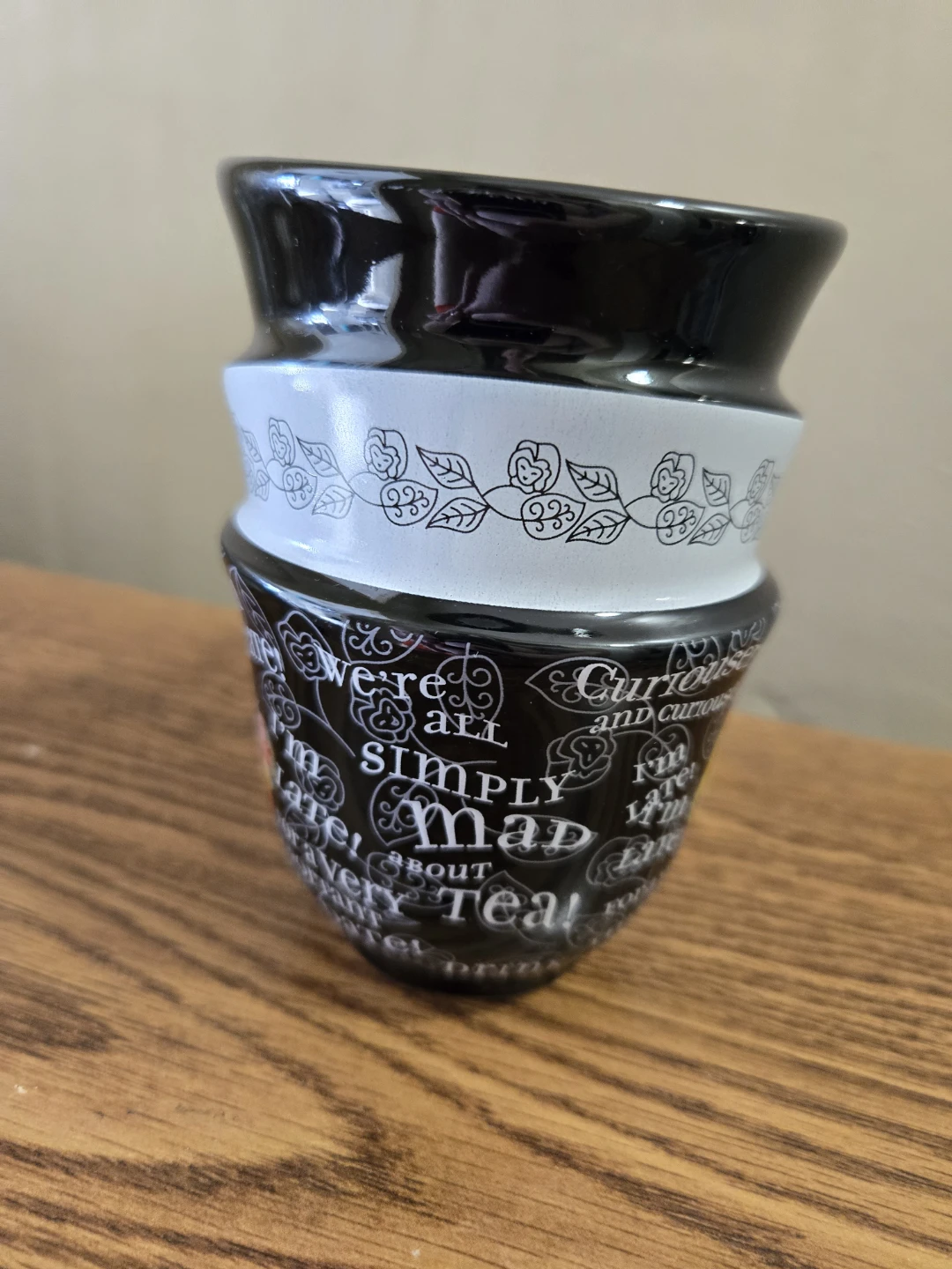 Disney Alice in Wonderland Teacup - photo 5