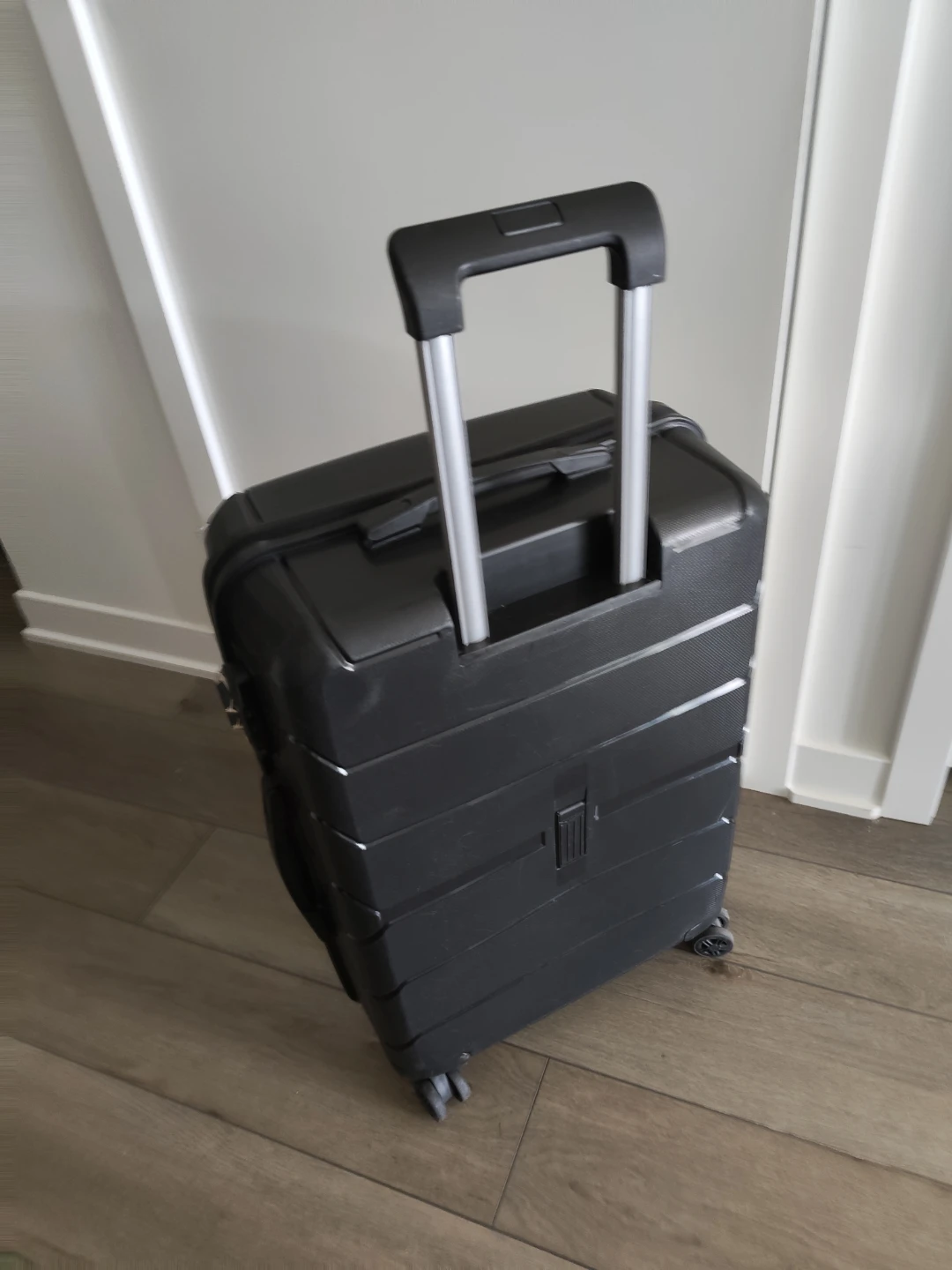 Check-in Hardside Spinner Luggage, ~26' - photo 5