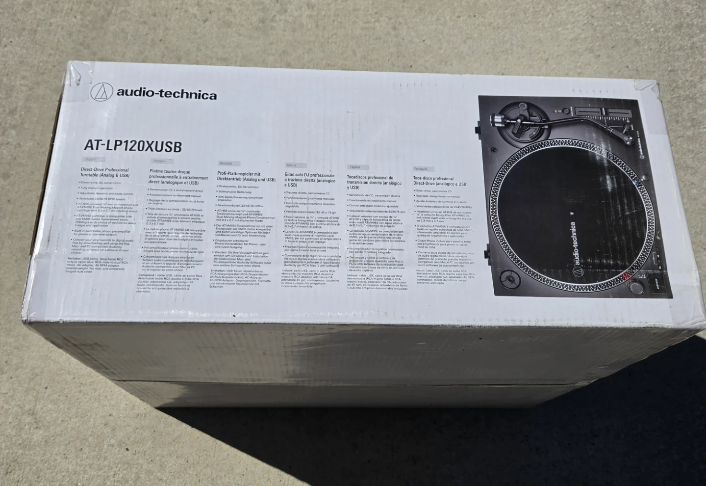 Audio Technica Turntable - photo 2