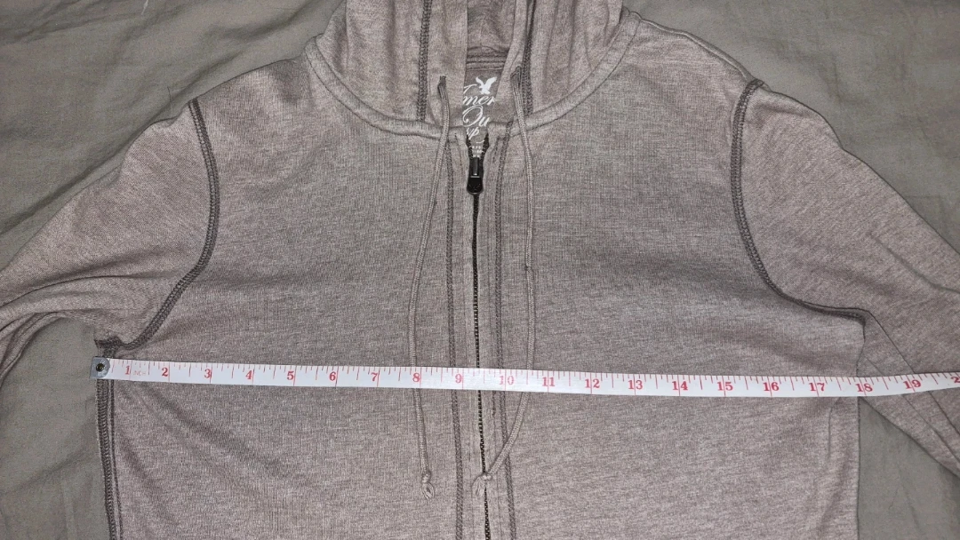 Pre owned | American Eagle Outfitters Hoodie - photo 3