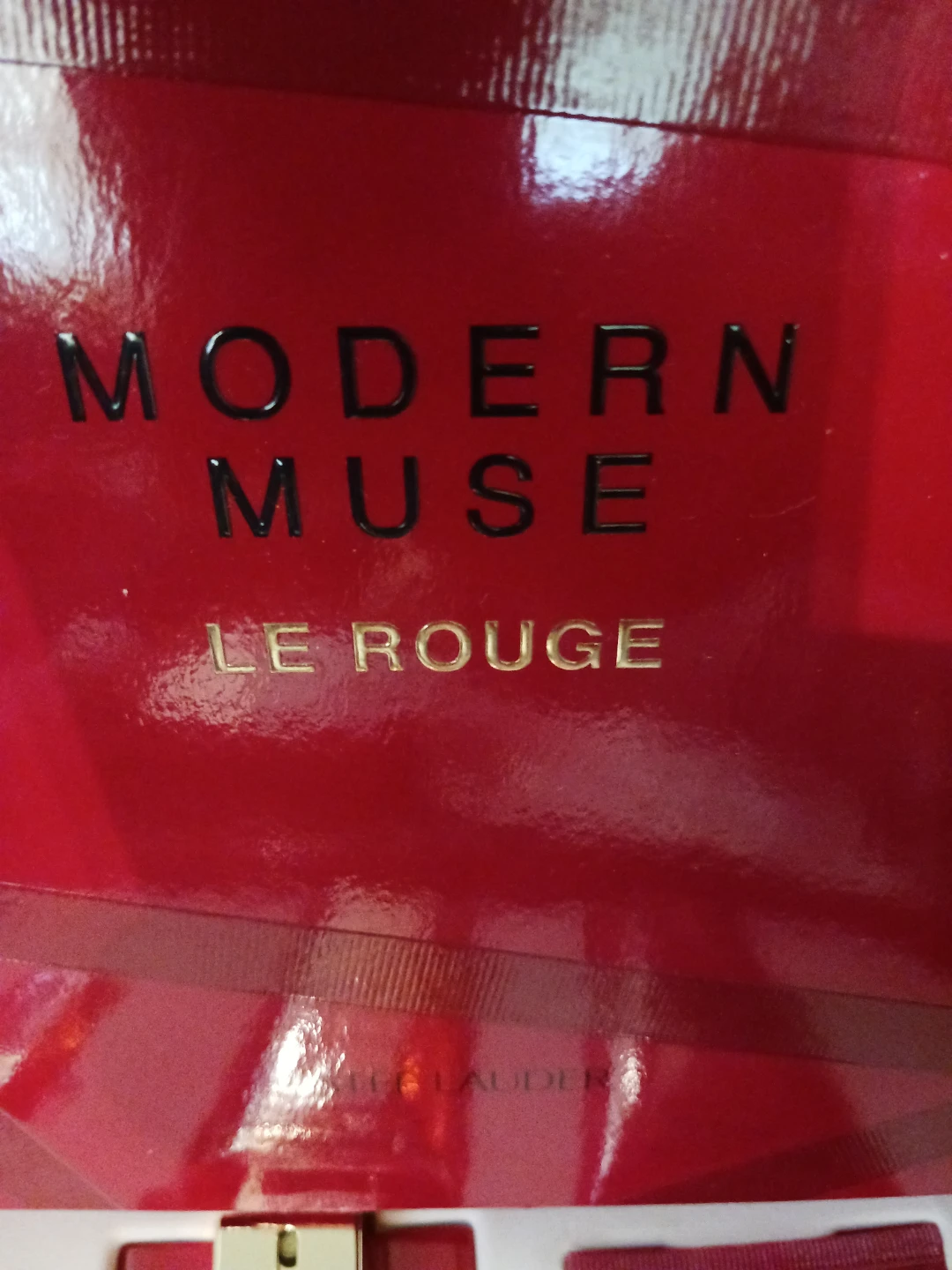 Estee Lauder Modern Muse Le Rouge Perfume Set - photo 2
