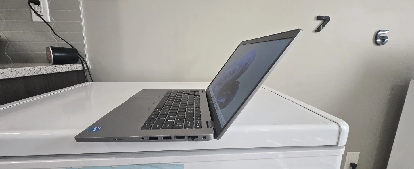 Dell Latitude 5420 Laptop - Intel Core i5 - photo 5