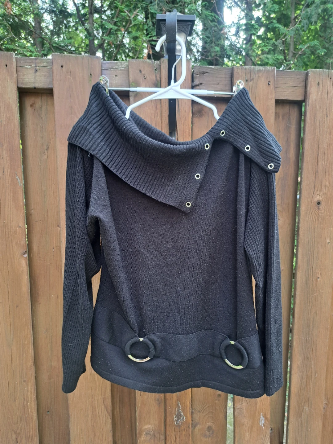 Graffiti Black Sweater XL