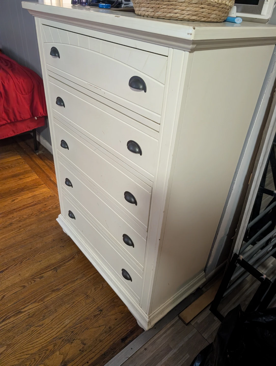 White 5-Drawer Dresser - photo 2