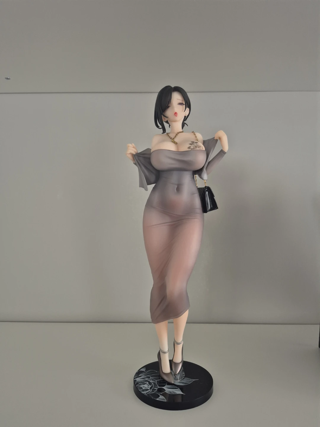 Figure - dongtan dress figure