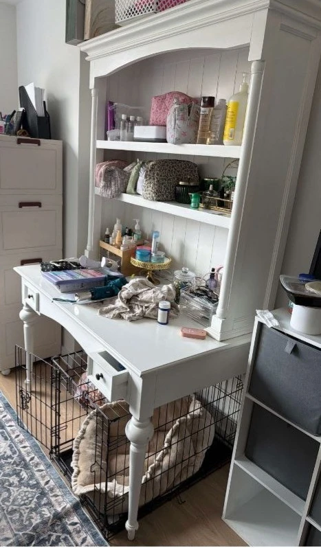 White Writing Desk with Hutch