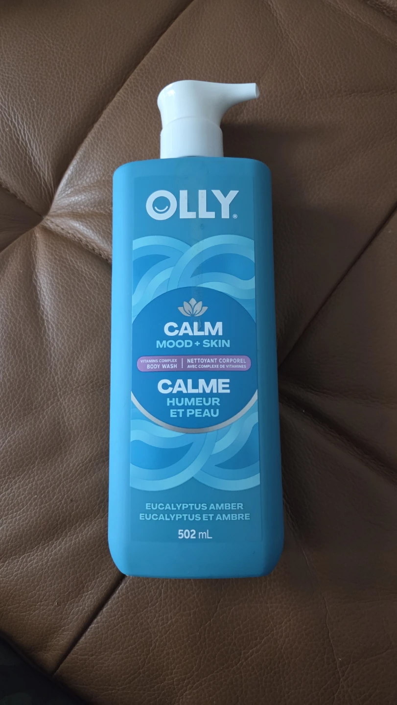 OLLY Calm Mood + Skin Body Wash Eucalyptus Amber 502 mL